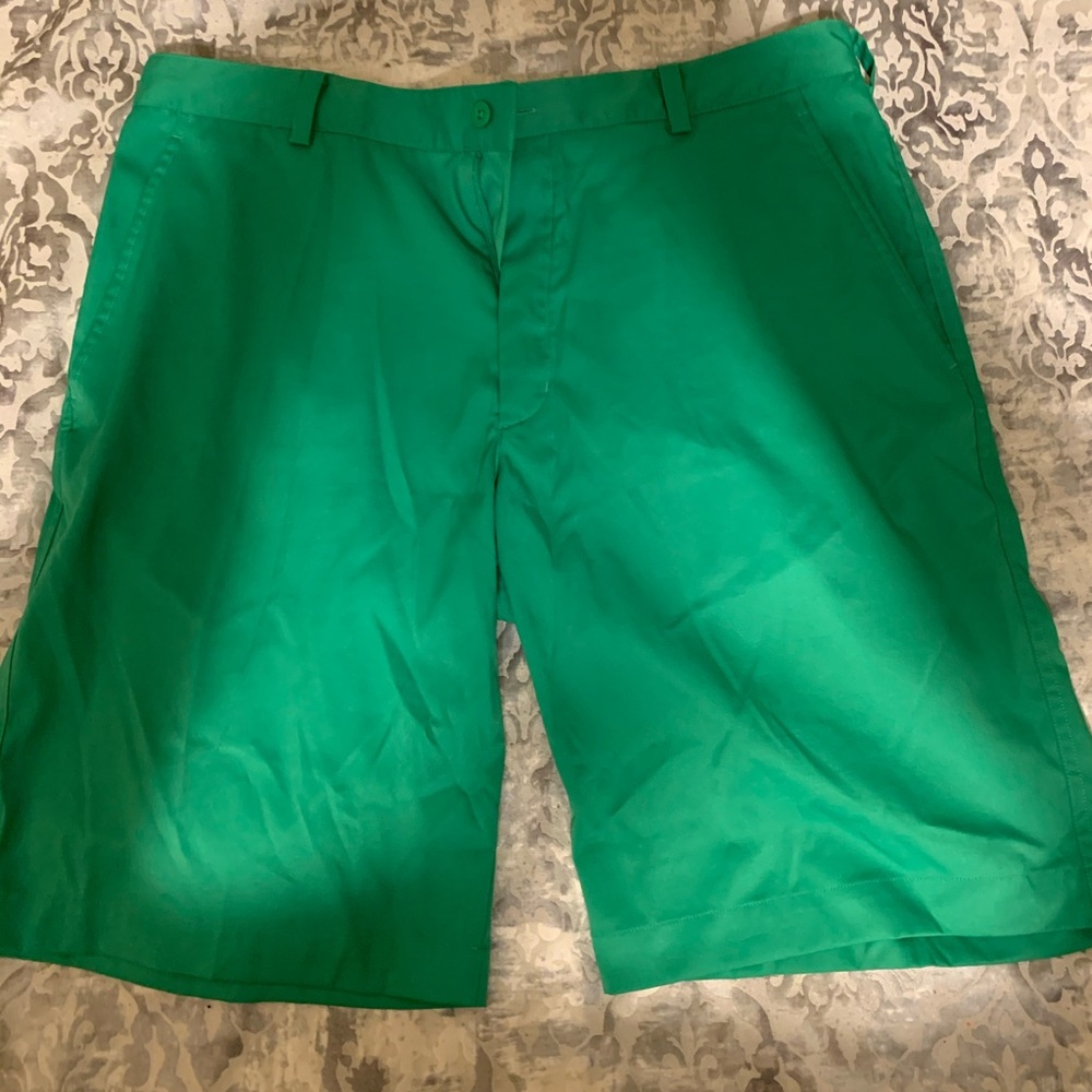 Nike golf shorts